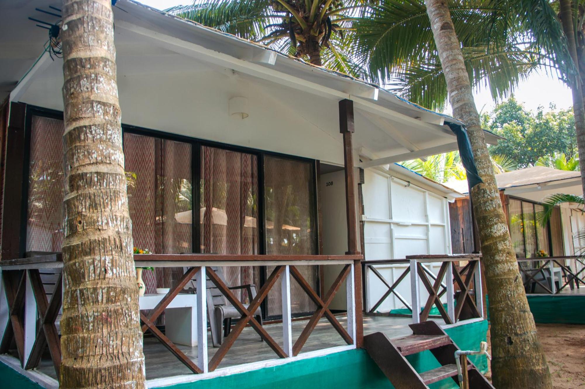 Cuba Patnem Hotell Patnem Beach Eksteriør bilde