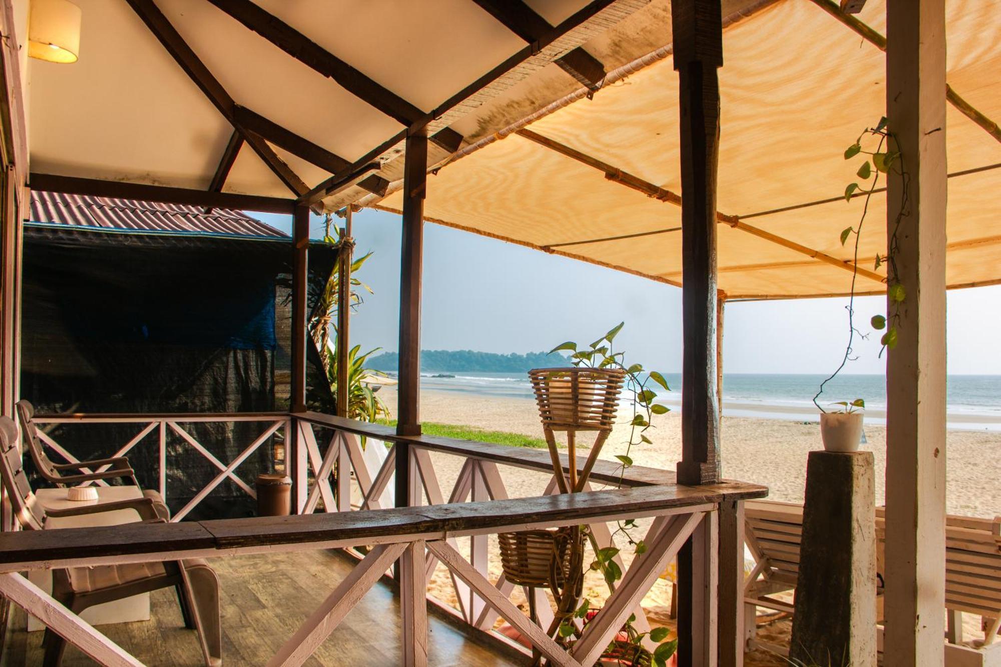 Cuba Patnem Hotell Patnem Beach Eksteriør bilde