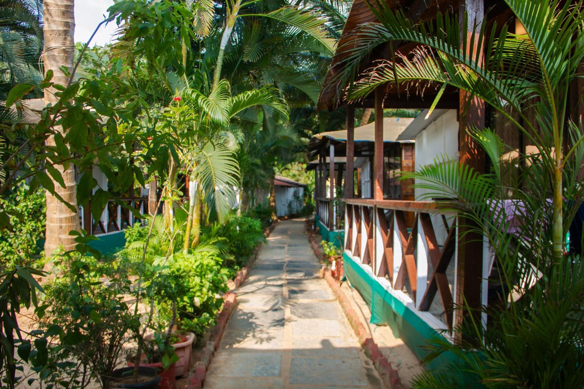 Cuba Patnem Hotell Patnem Beach Eksteriør bilde