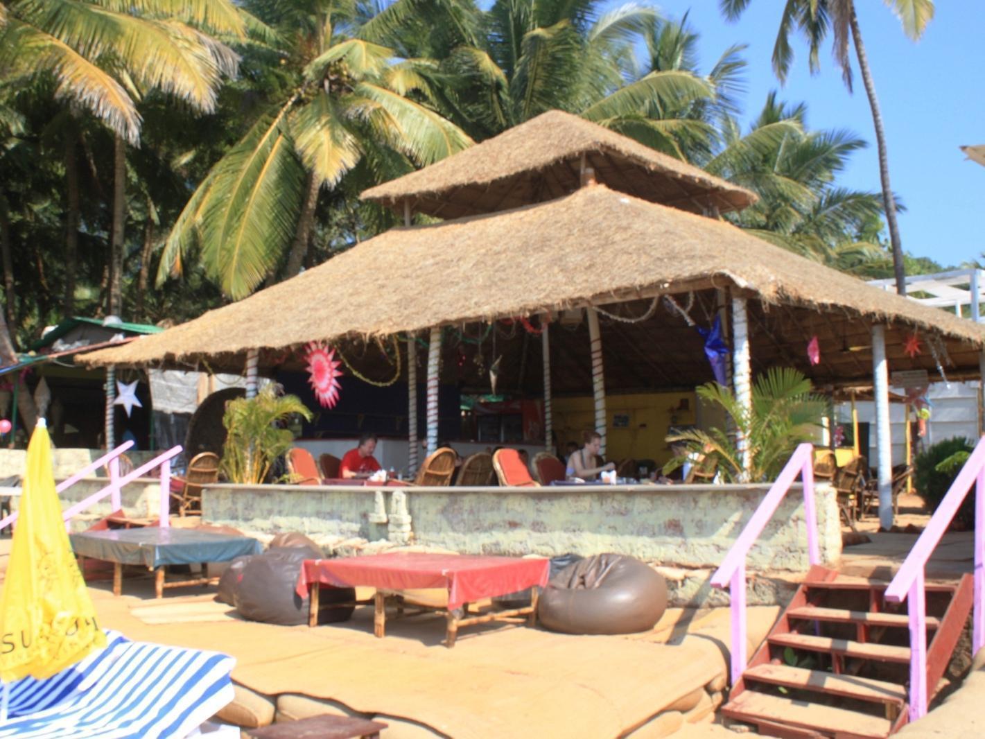 Cuba Patnem Hotell Patnem Beach Eksteriør bilde